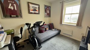 Photo 8- click for photo gallery